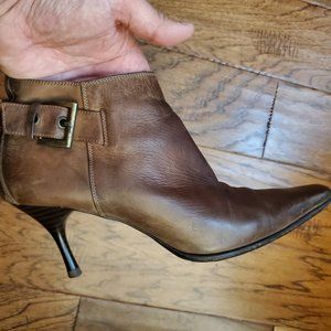 Donald J Pliner women shoes